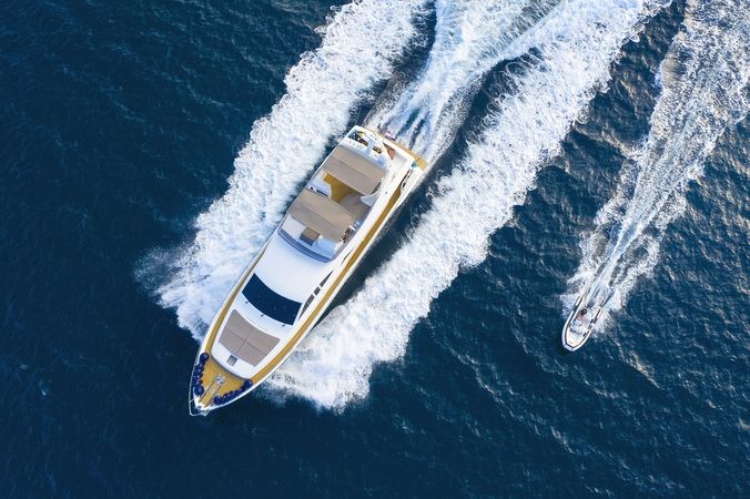 Ferretti 760 | Luna Rossa