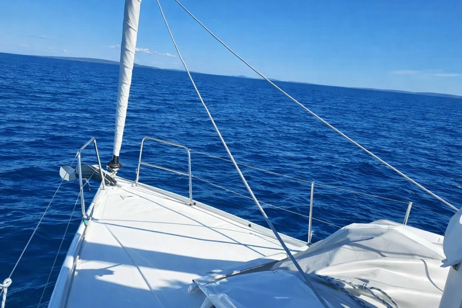 Beneteau Oceanis 393 | Blue Way