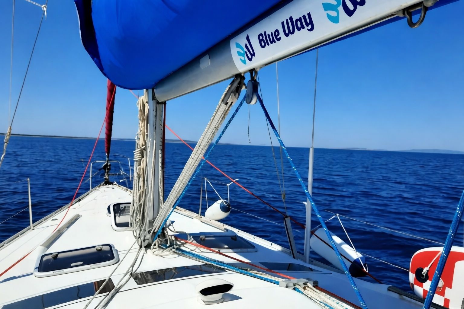 Beneteau Oceanis 393 | Blue Way
