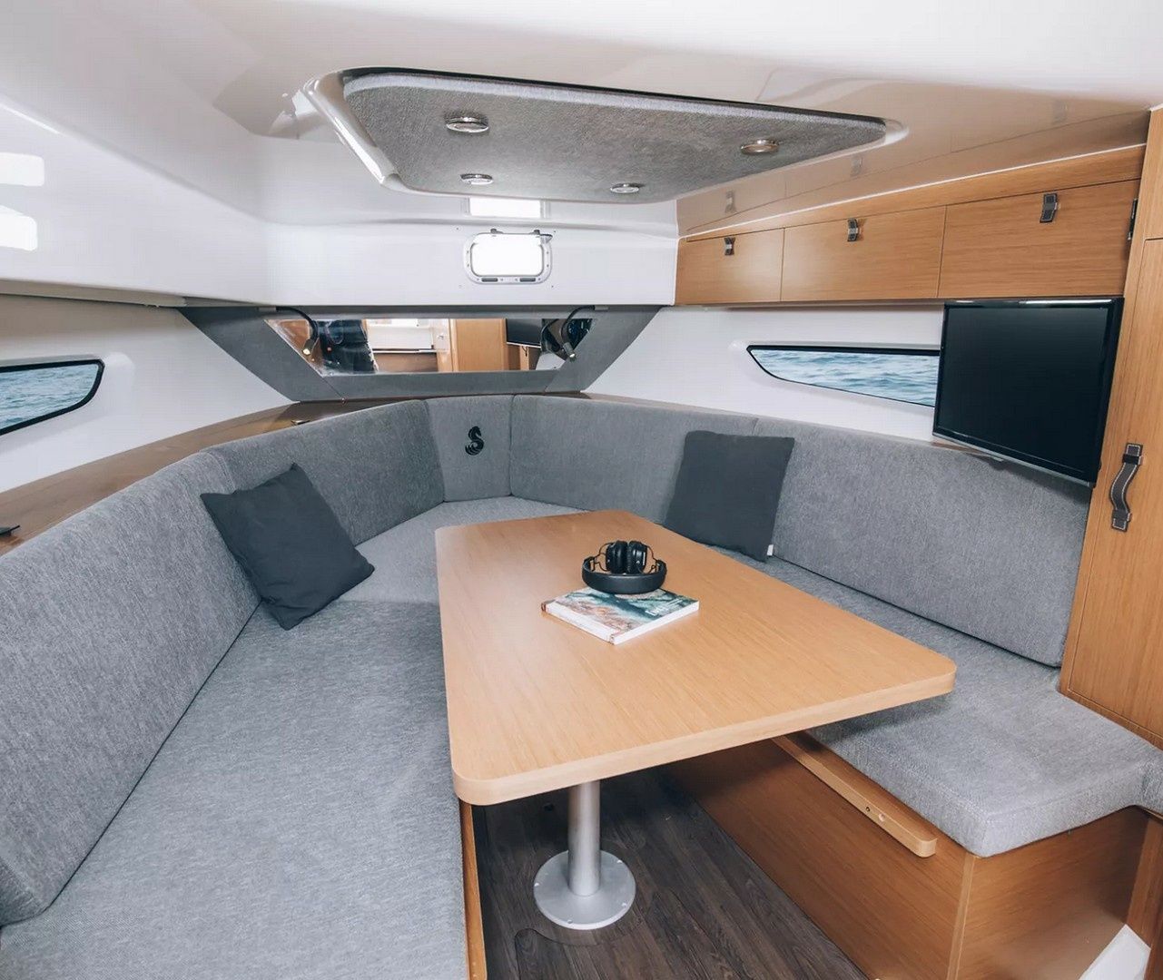 Beneteau Flyer 10 | Tin Tin