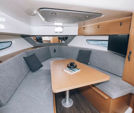 Beneteau Flyer 10 | Tin Tin