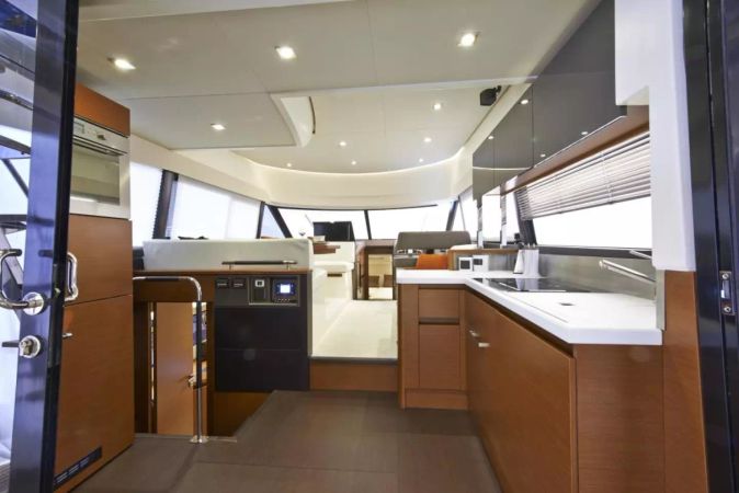 Jeanneau Prestige 450 Fly | Beni