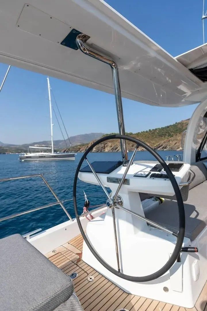 Jeanneau 60 | Elyvian Breeze