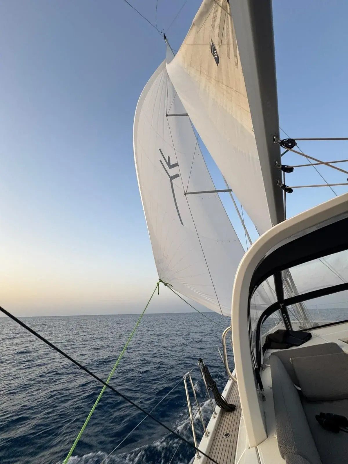 Jeanneau 60 | Elyvian Breeze