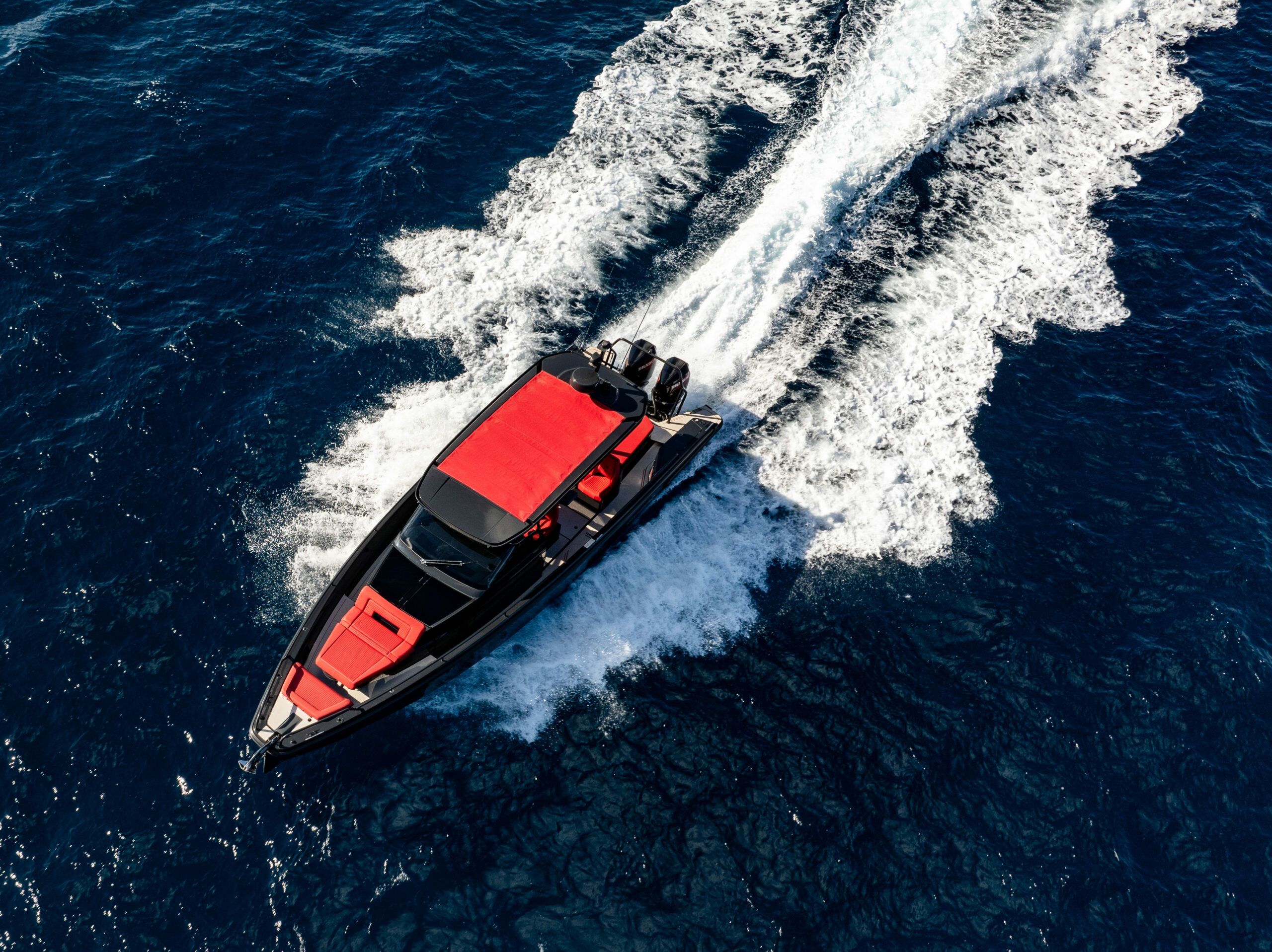 Axopar SC Brabus Line 37 | Caligula