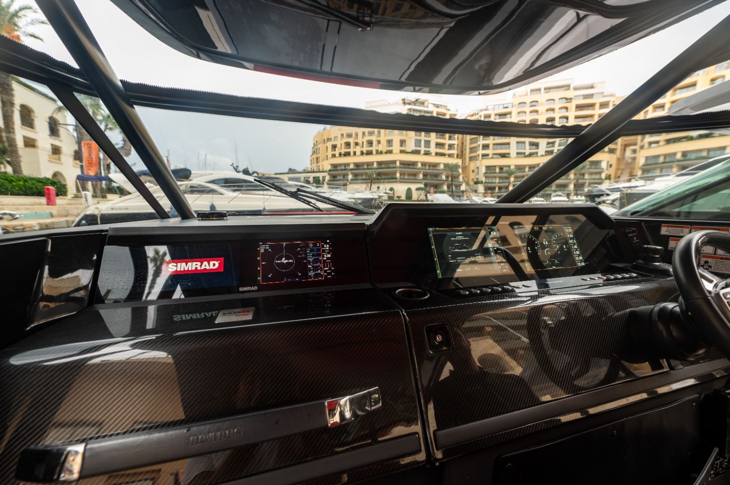 Axopar SC Brabus Line 37 | Caligula