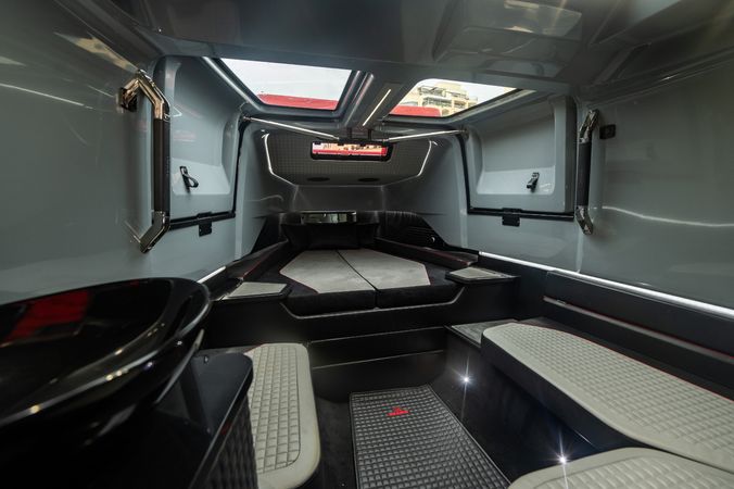 Axopar SC Brabus Line 37 | Caligula