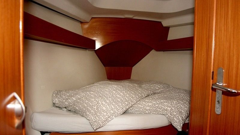 Beneteau Cyclades 43.4 | Orion 11