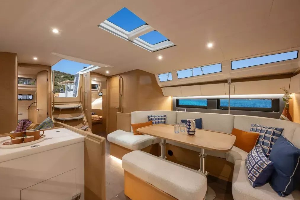 Jeanneau Sun Odyssey 455 | Magic Kiss