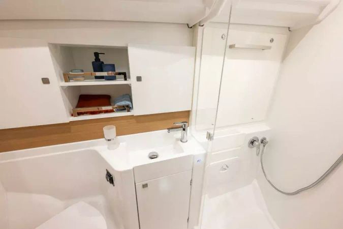 Jeanneau Sun Odyssey 455 | Magic Kiss