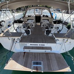 Jeanneau Sun Odyssey 455 | Magic Kiss
