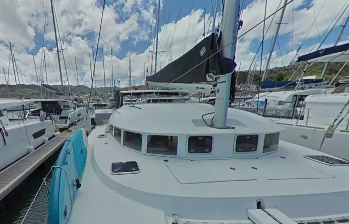 Lagoon 380 | Fakarava