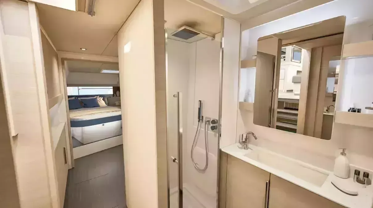 Fountaine Pajot New 44 | Tortuga