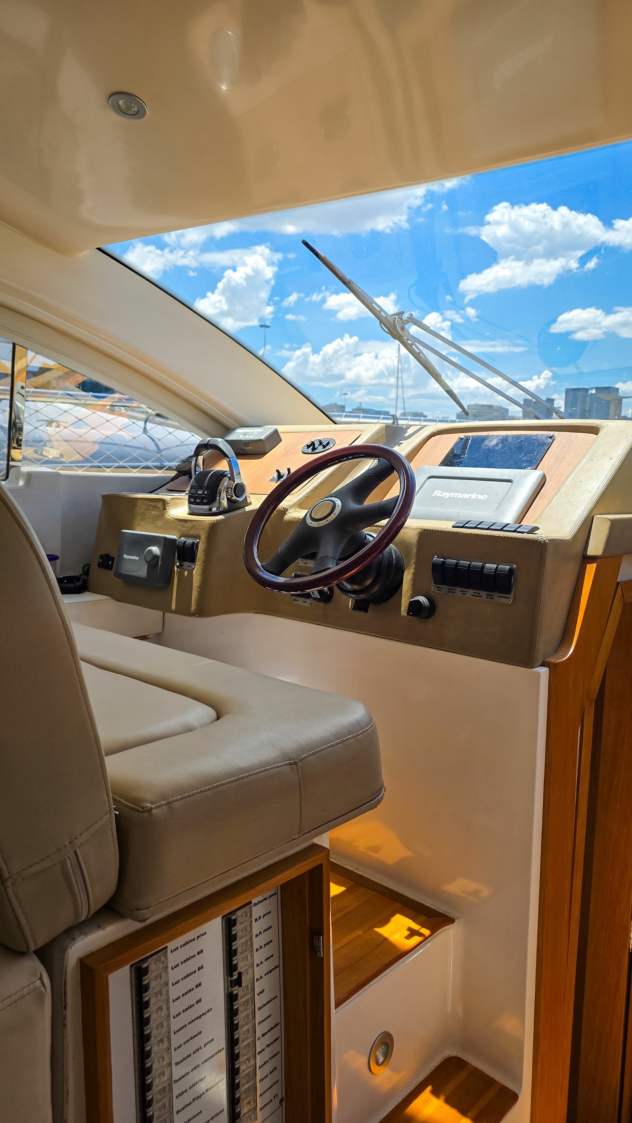 Phantom 500F | Rock It