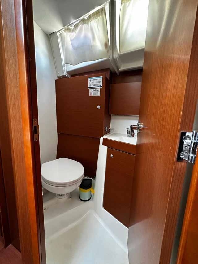 Beneteau Oceanis 38.1 | Ida