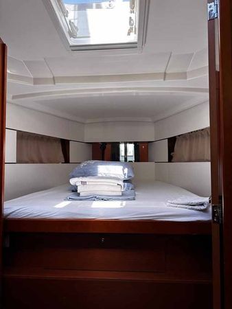 Beneteau Oceanis 38.1 | Ida