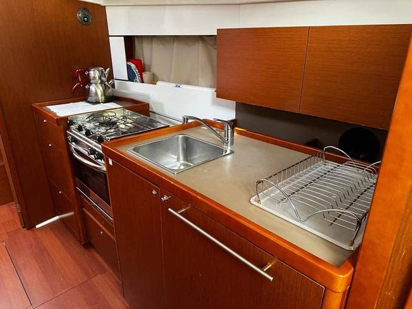 Beneteau Oceanis 38.1 | Ida