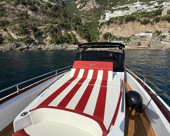 Italyure 38 | Luna Rossa
