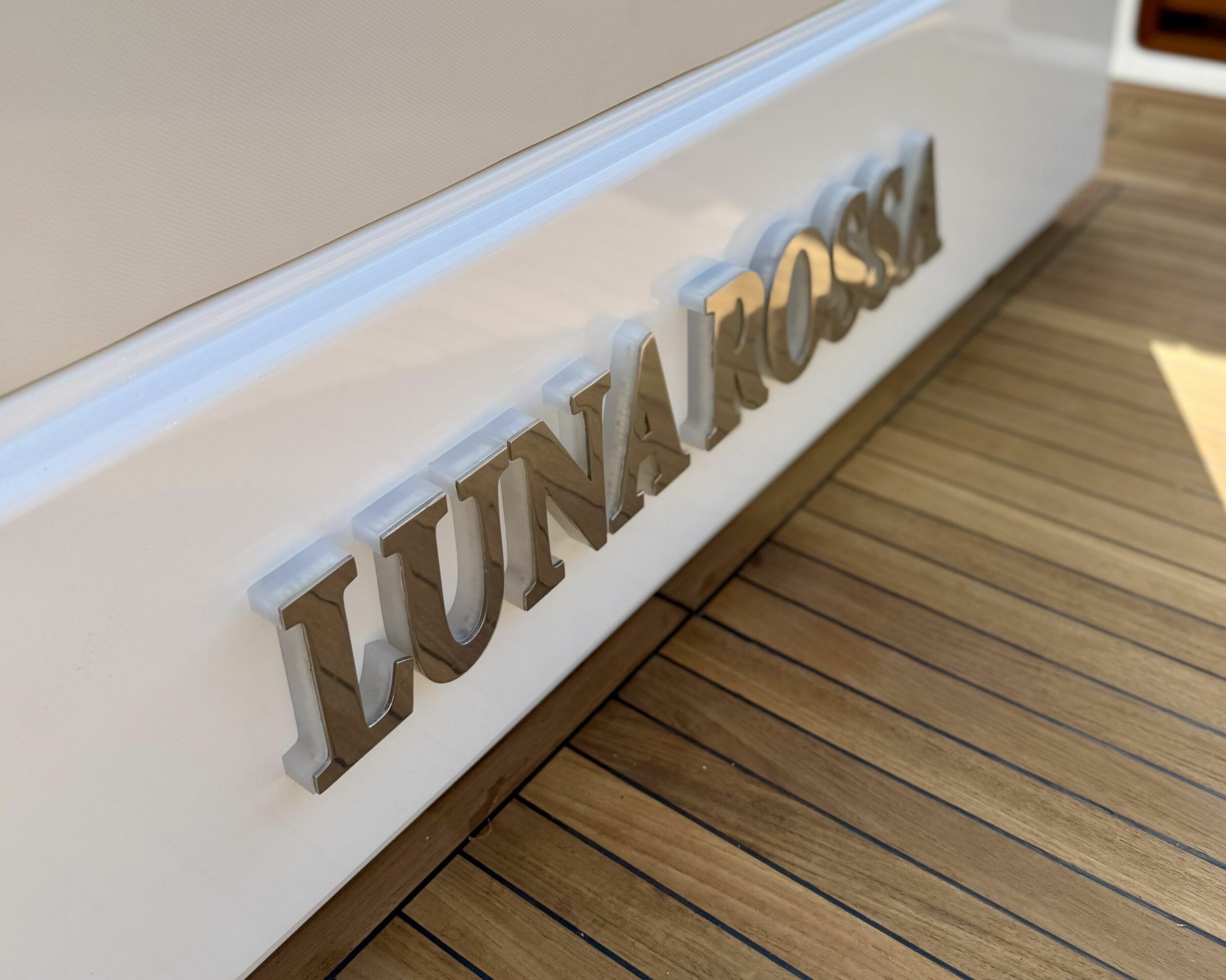 Italyure 38 | Luna Rossa