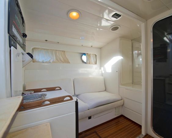 Baia 40 | Crowne