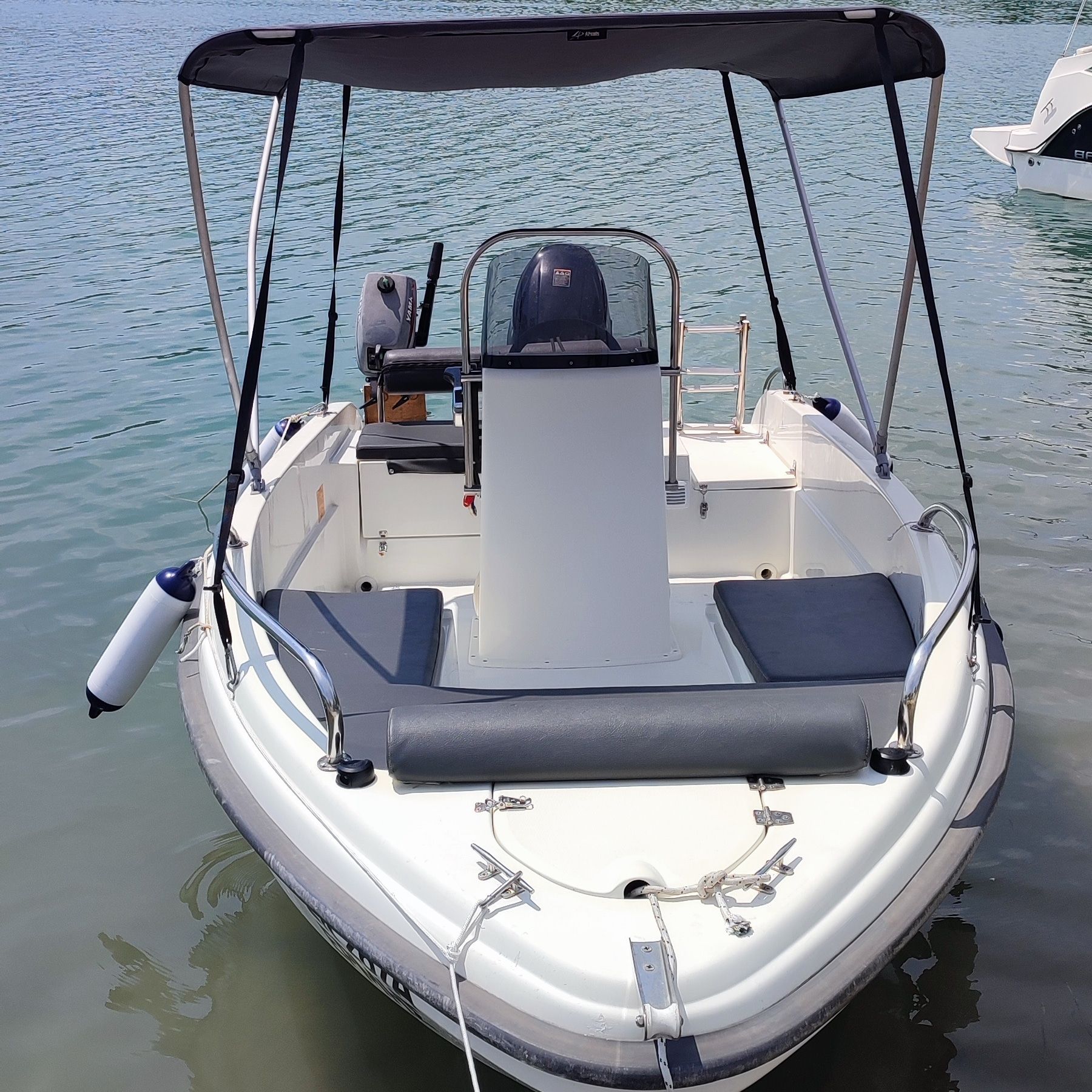 Karel 450 | Afroditi