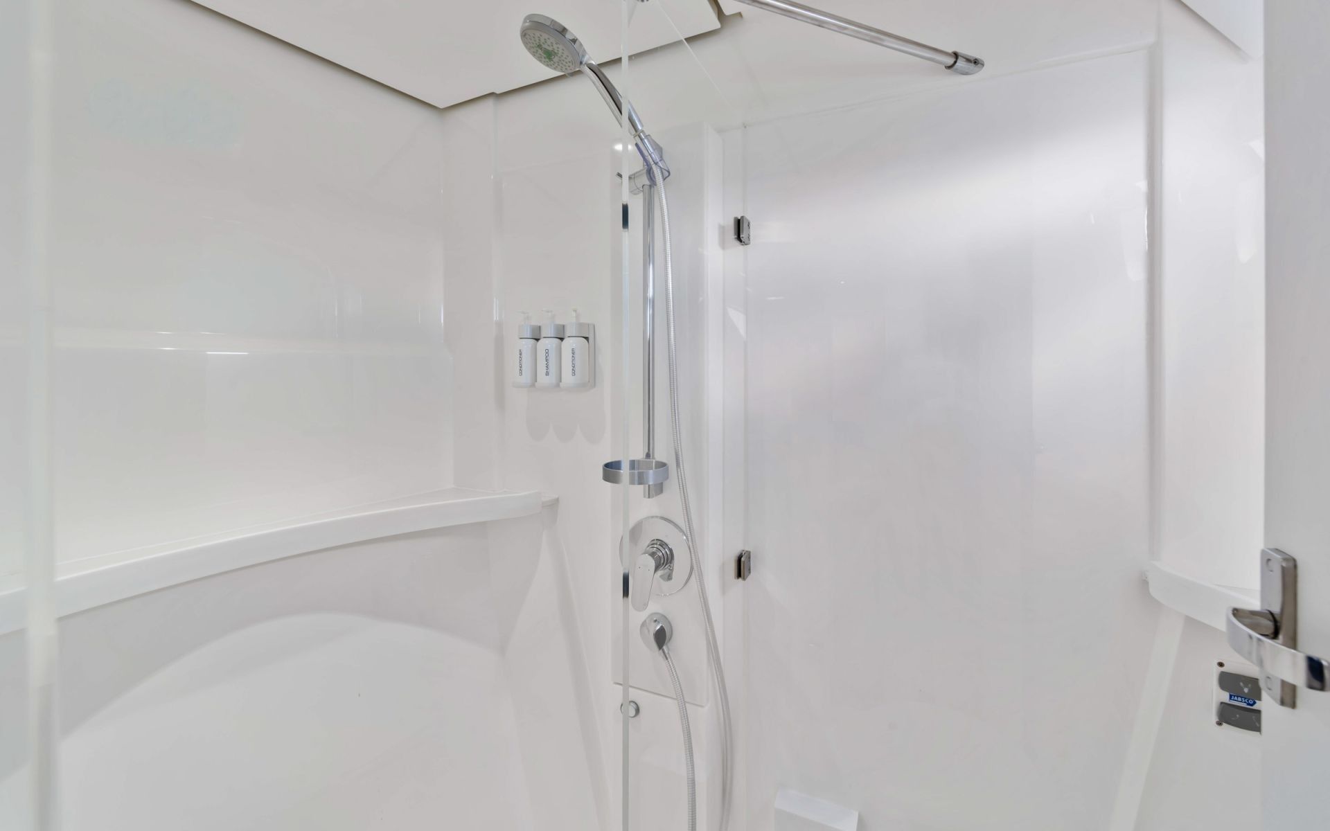 Voyage 590 Electric | Celestine
