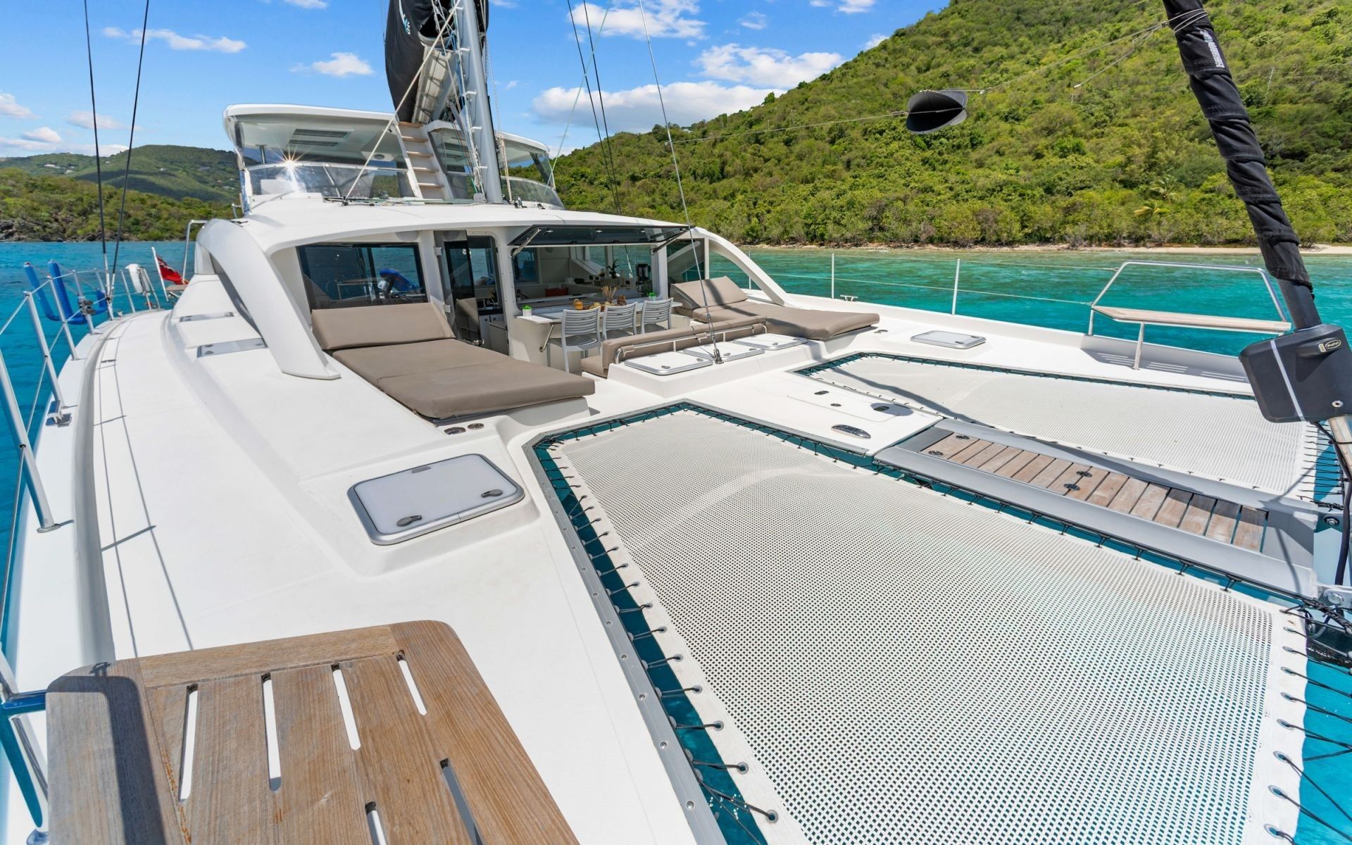 Voyage 590 Electric | Celestine