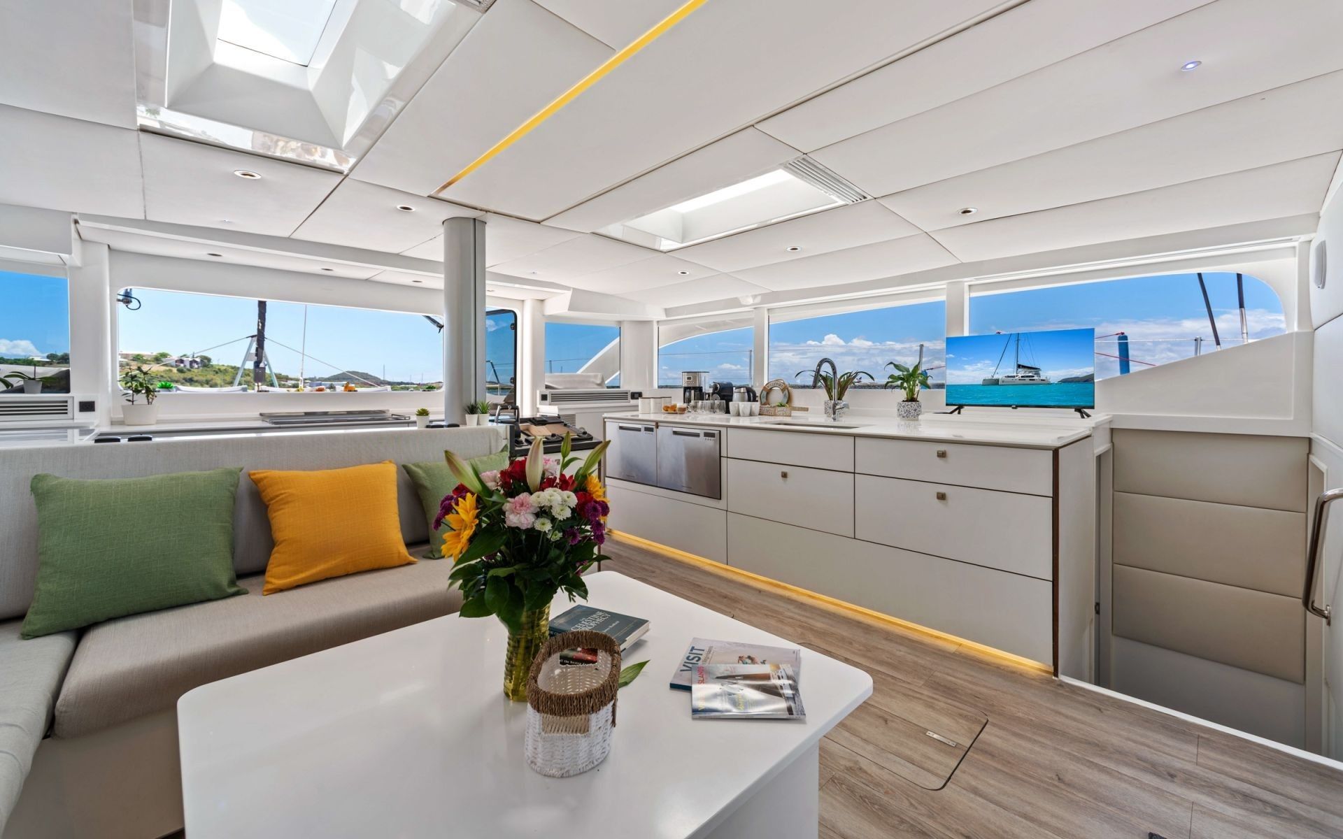 Voyage 590 Electric | Celestine