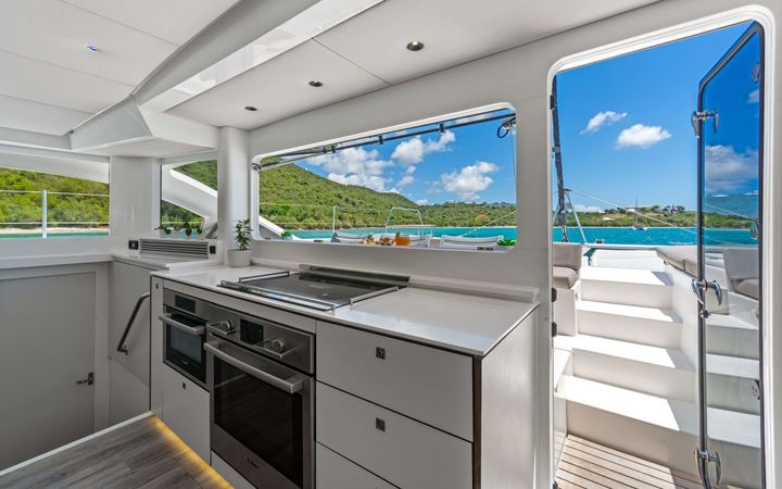 Voyage 590 Electric | Celestine