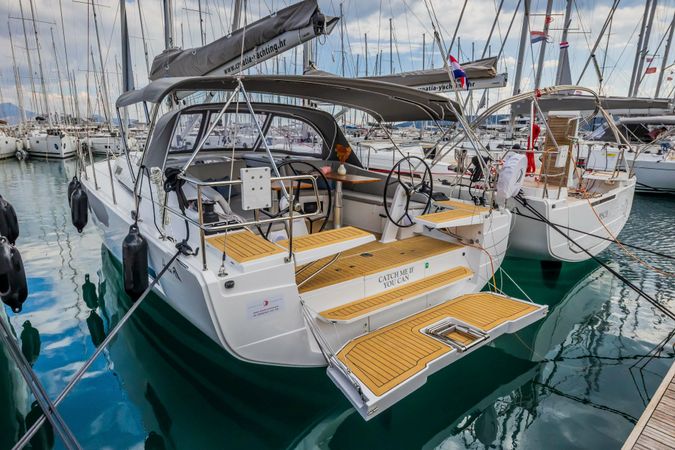 Hanse 410 | Catch Me If You Can