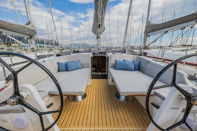 Hanse 410 | Catch Me If You Can
