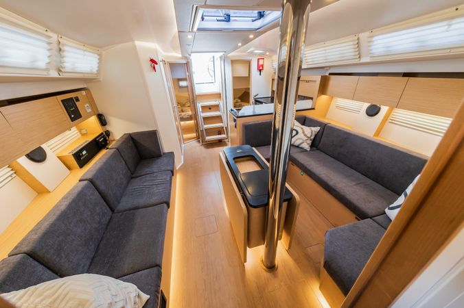 Hanse 410 | Catch Me If You Can