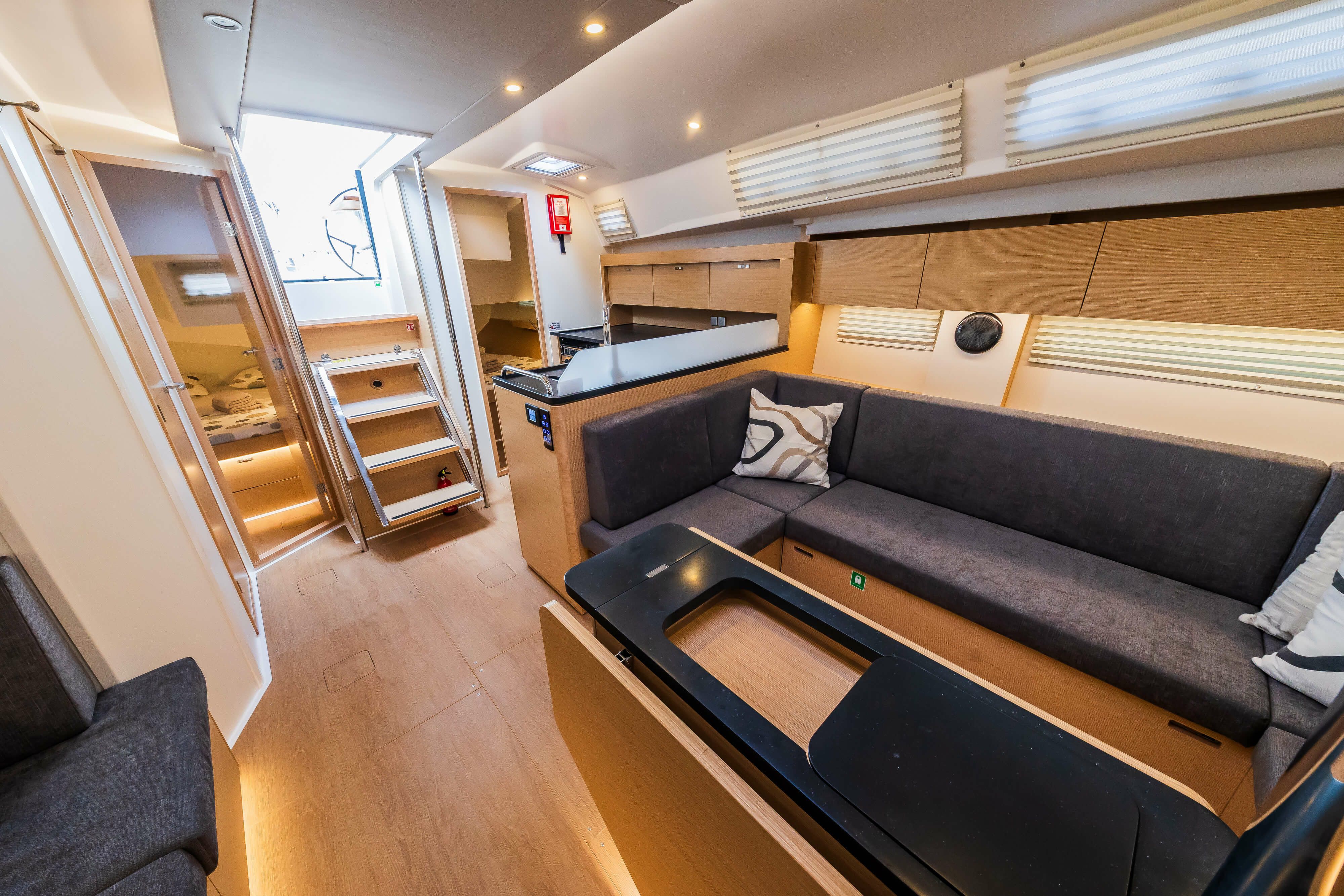 Hanse 410 | Catch Me If You Can