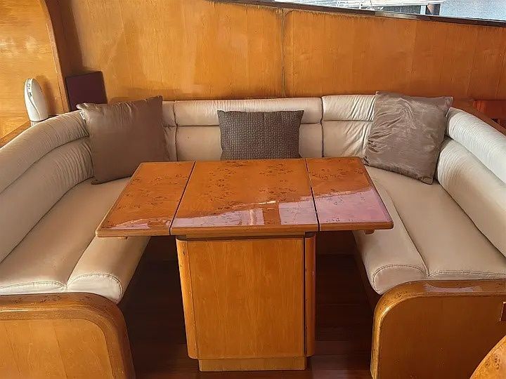 Johnson 56 | Fide Tres