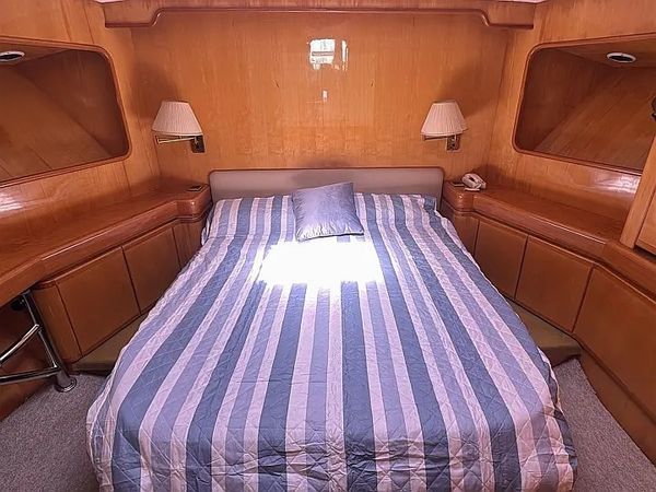 Johnson 56 | Fide Tres