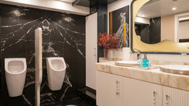 Custom Built 115 | Den Den