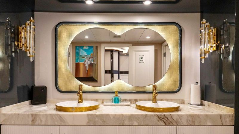 Custom Built 115 | Den Den