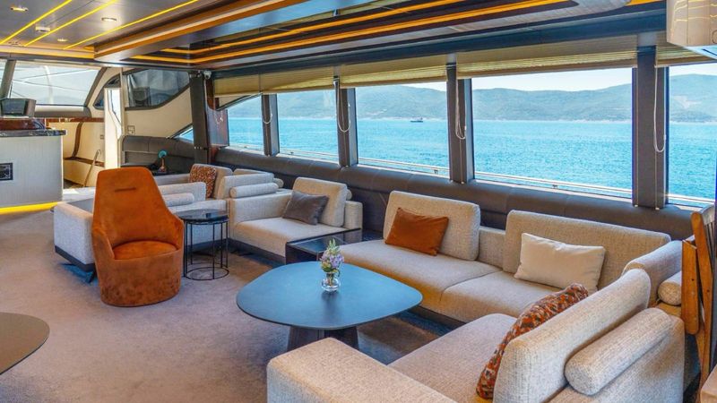 Custom Built 115 | Den Den