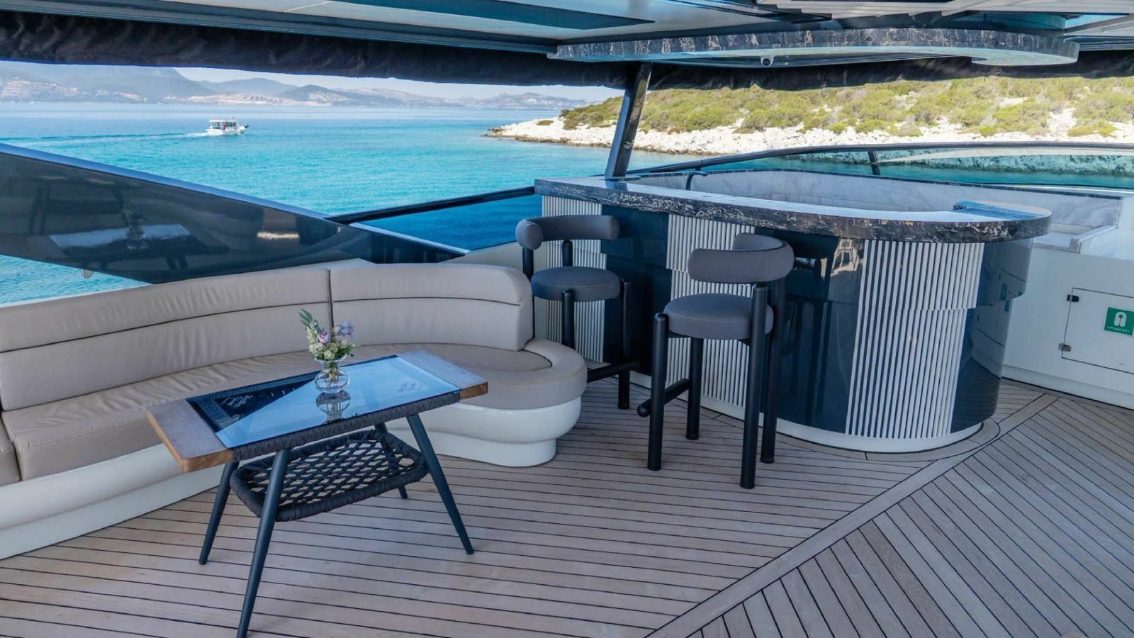 Custom Built 115 | Den Den