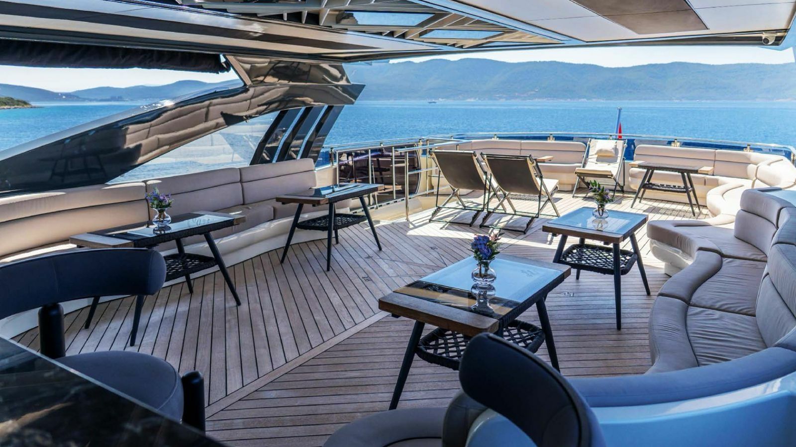 Custom Built 115 | Den Den