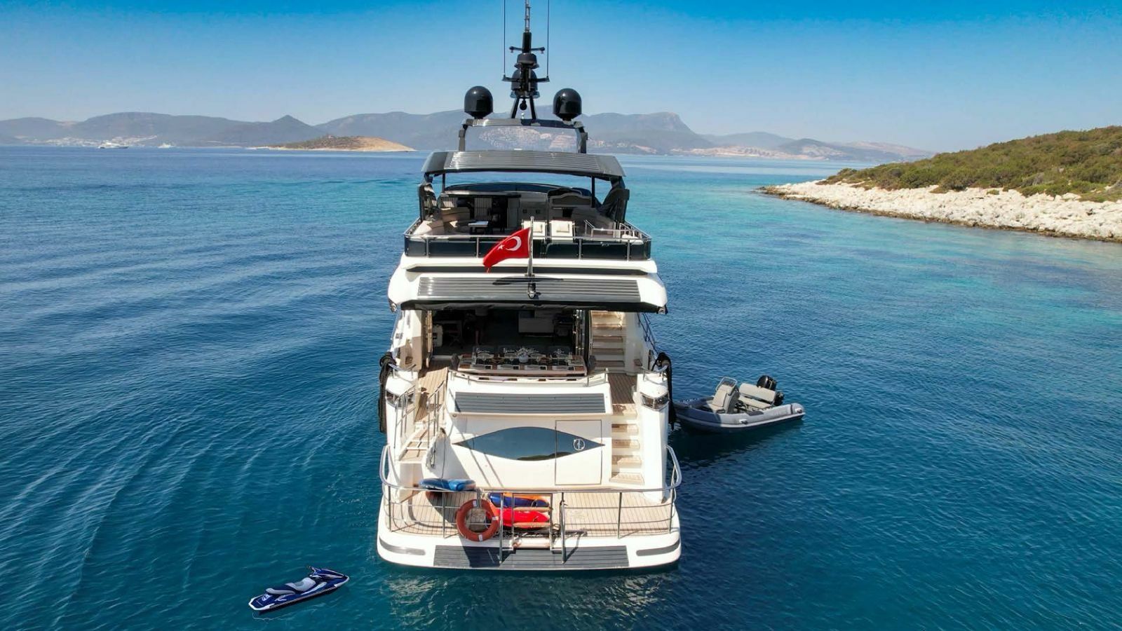 Custom Built 115 | Den Den