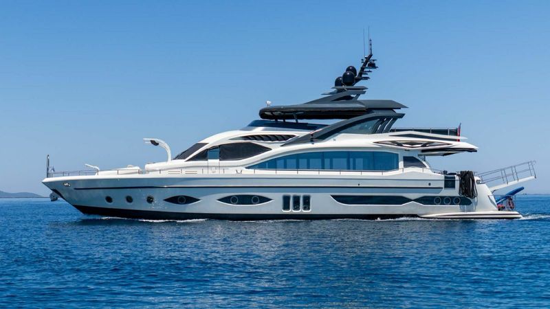 Custom Built 115 | Den Den