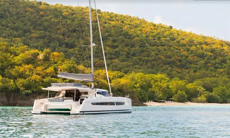 Fountaine Pajot New 51 | My Way