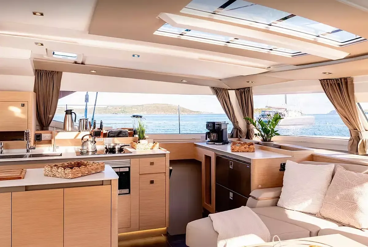 Fountaine Pajot New 51 | My Way