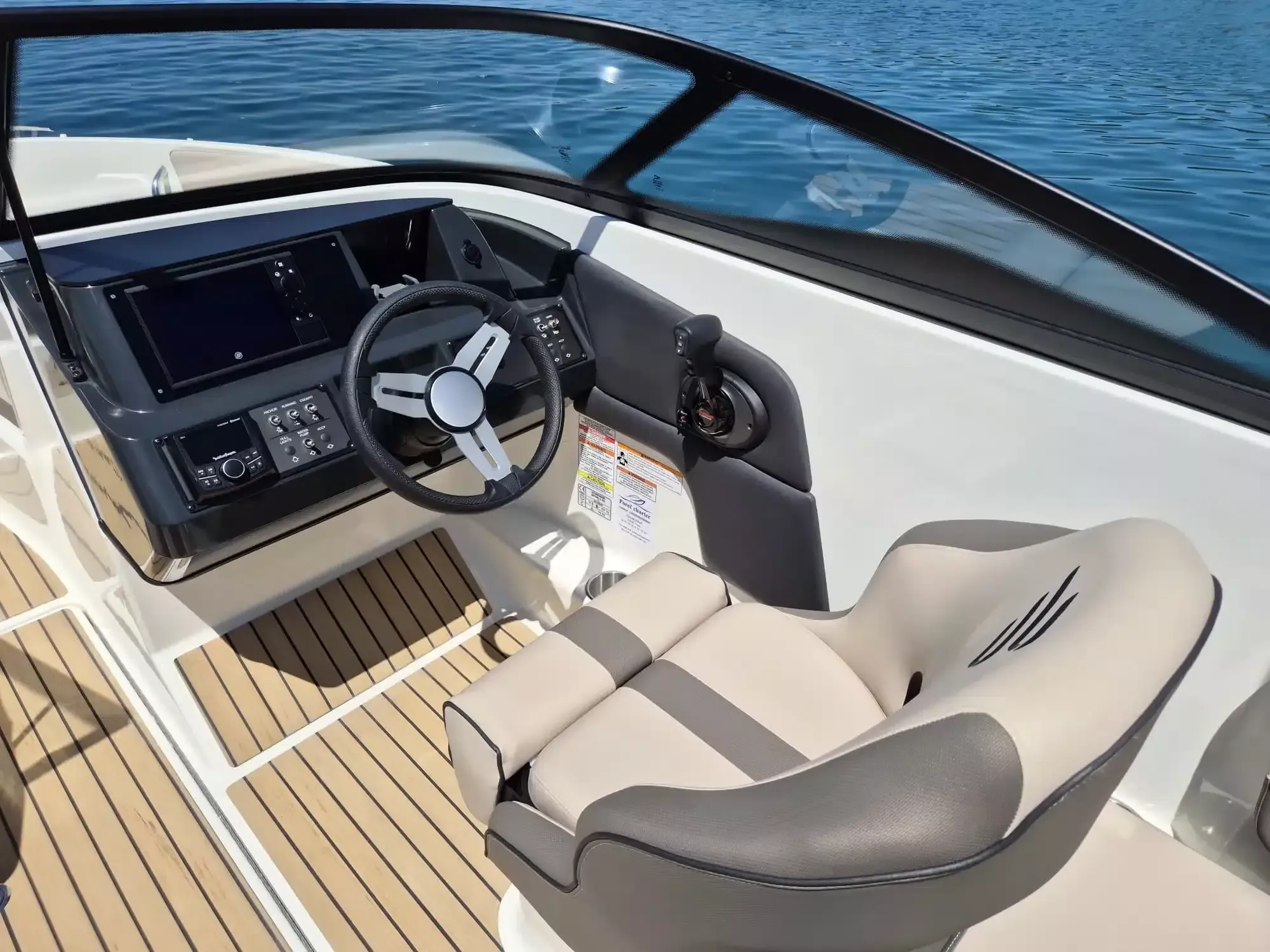 Bayliner V20 Bowrider | 25