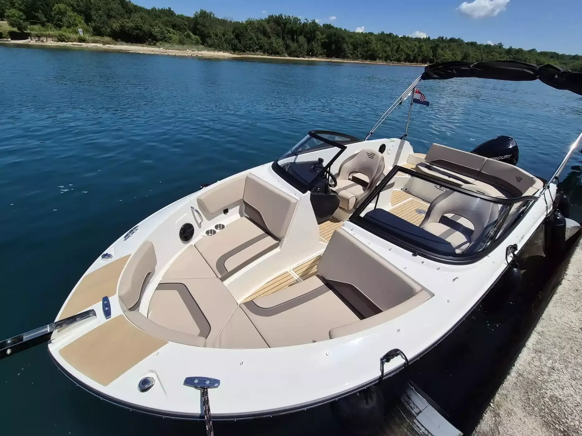 Bayliner V20 Bowrider | 25