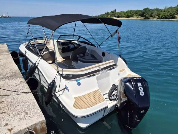 Bayliner V20 Bowrider | 25