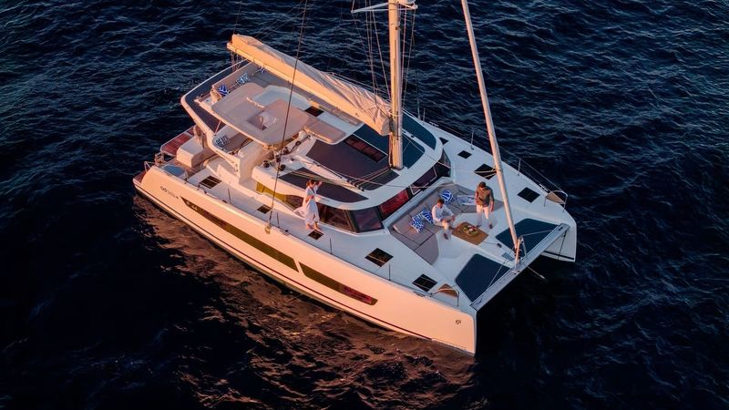 Fountaine Pajot FP44 | Hi Laka