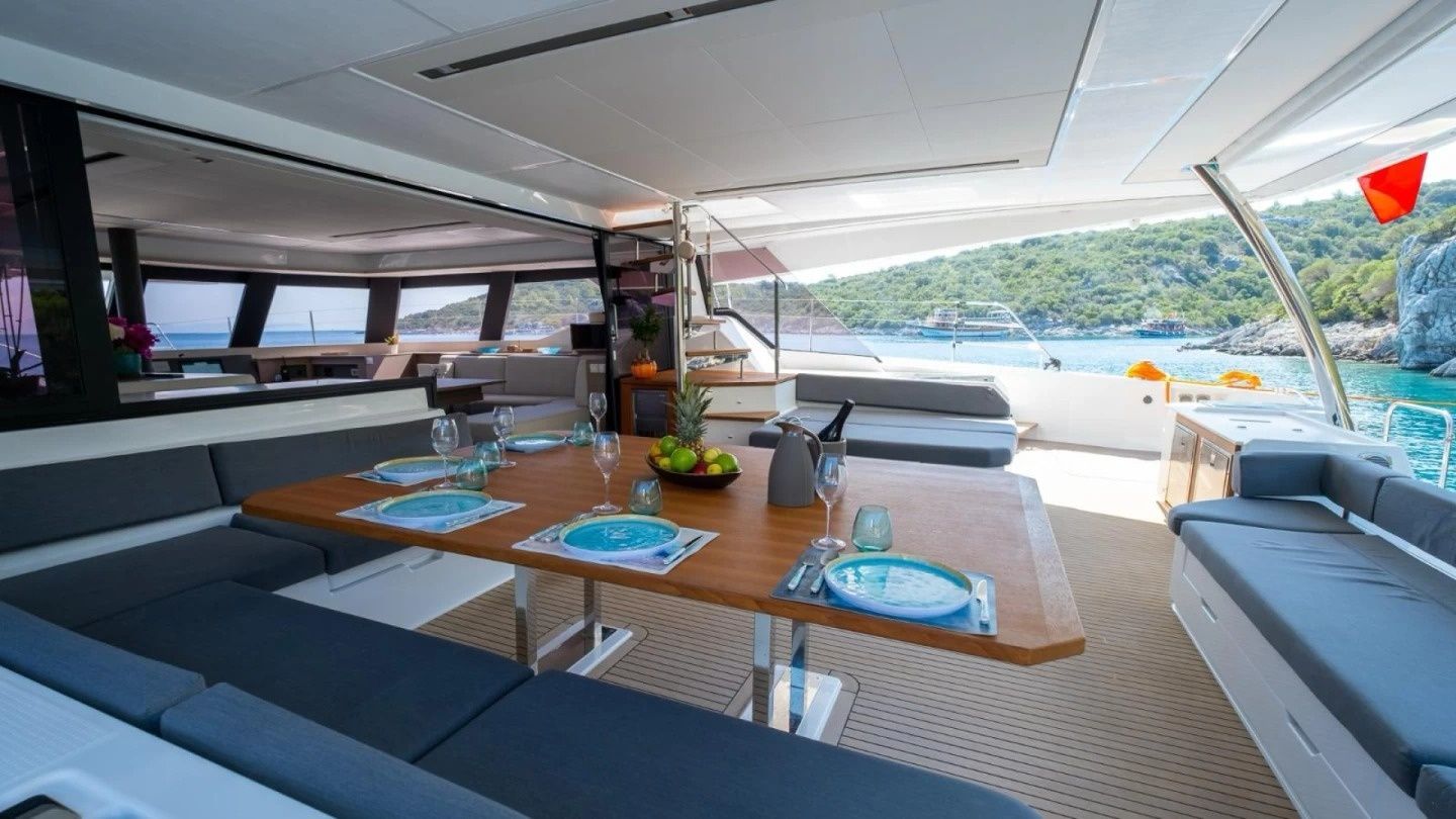 Fountaine Pajot Alegria 67 | Mus 3
