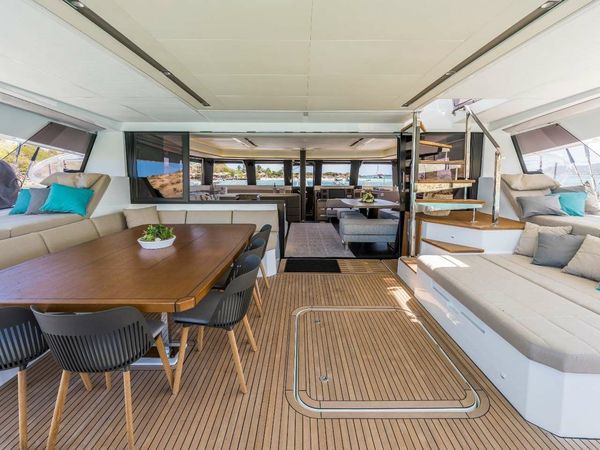 Fountaine Pajot Alegria 67 | Azure